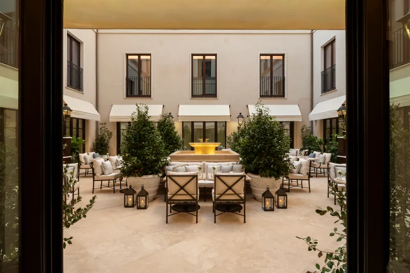 Corinthia Rome, イタリア · ローマ