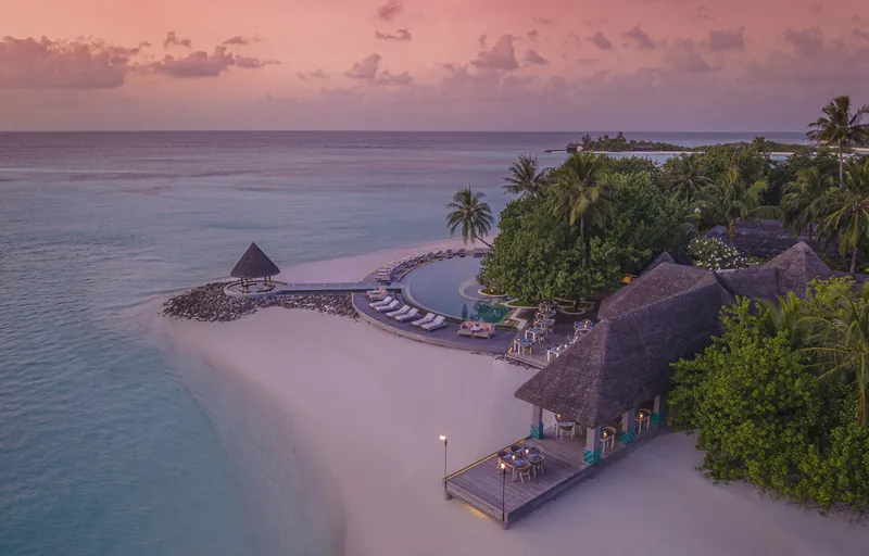 Four Seasons Resort Maldives at Kuda Huraa, モルディブ · North Malé Atoll