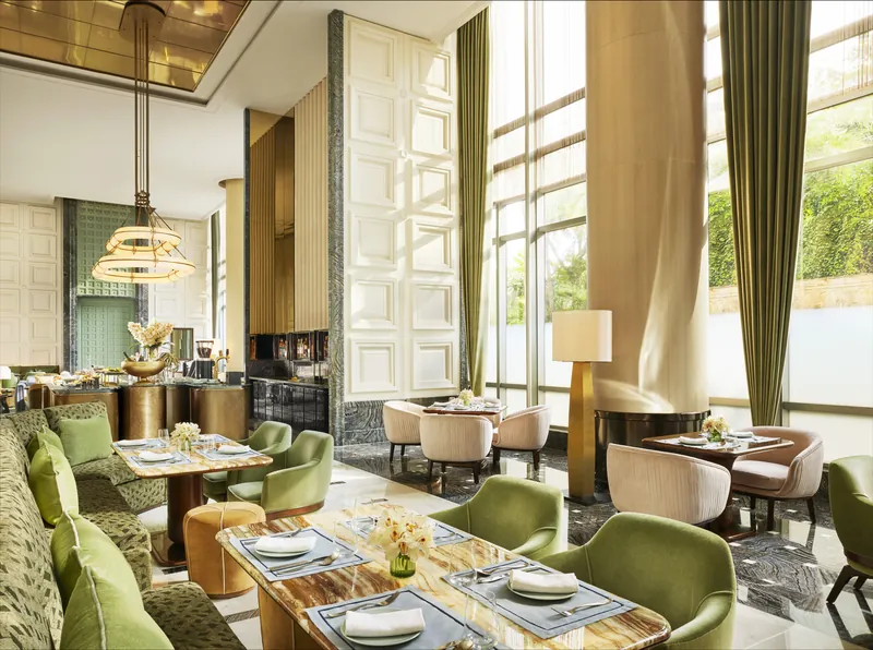 Four Seasons Hotel Mumbai, Mumbai, India