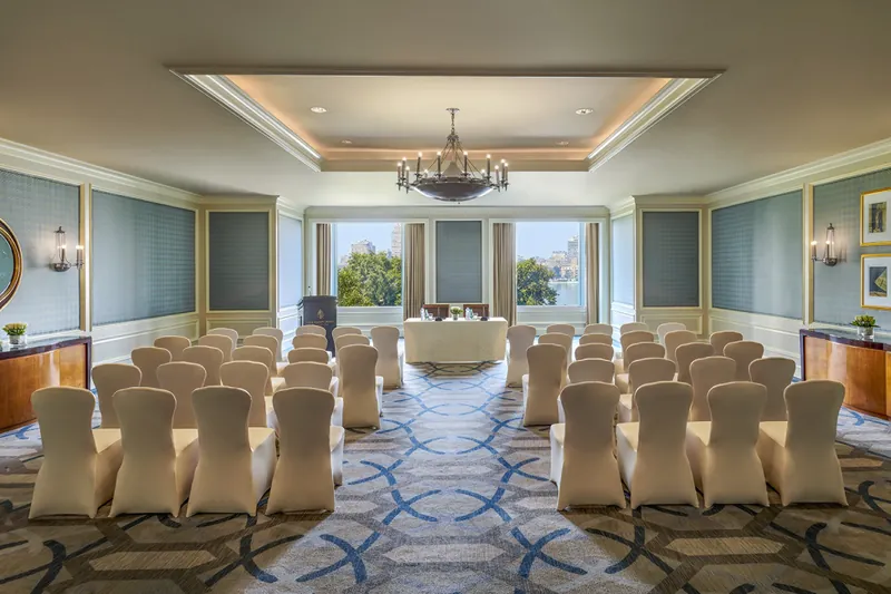 Four Seasons Hotel Cairo at Nile Plaza, エジプト · カイロ