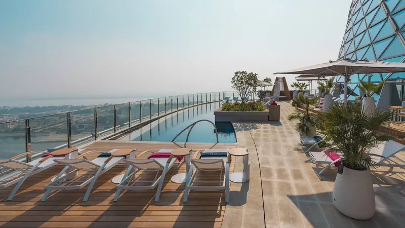 Andaz Capital Gate, Abu Dhabi, アラブ首長国連邦 · アブダビ