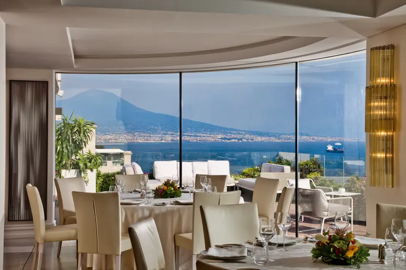 Grand Hotel Vesuvio, 이탈리아 · Naples