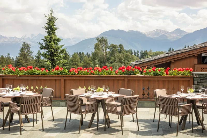 Guarda Golf Hotel & Residences, スイス · Crans-Montana