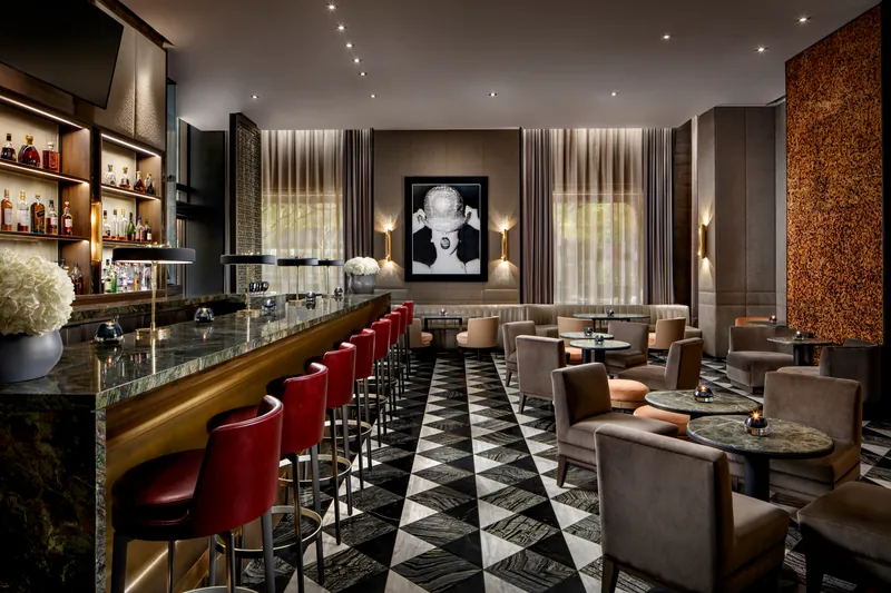 The Hazelton Hotel Toronto, 캐나다 · M5R 1C