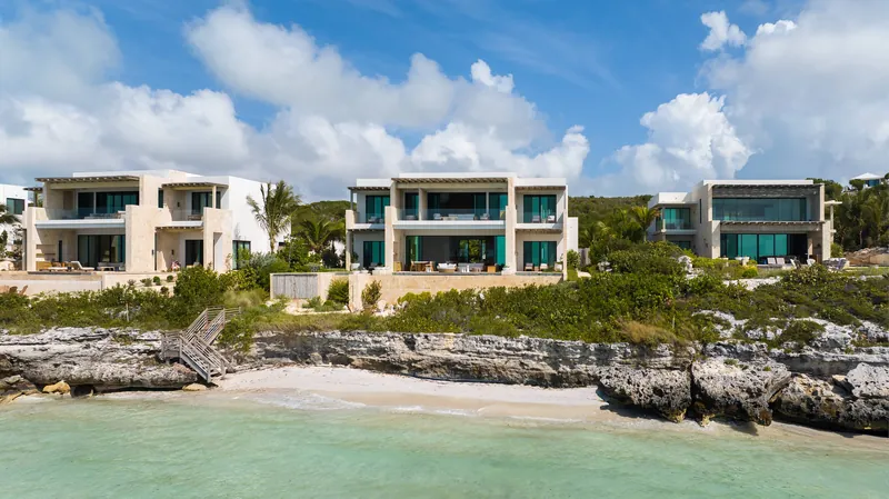 The Strand Turks and Caicos, 터크스 케이커스 제도 · 프로비덴시알레스