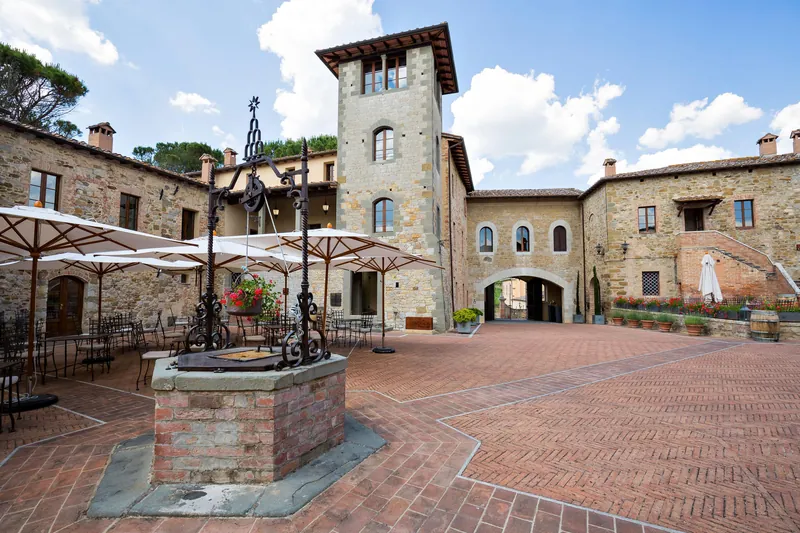 Castel Monastero, イタリア · Castelnuovo Berardenga