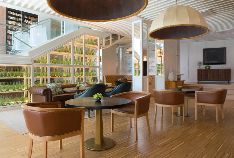 Camiral, 스페인