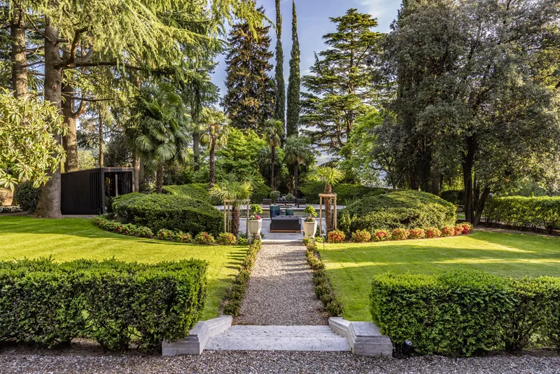Villa Eden - The Leading Park Retreat, イタリア · Merano