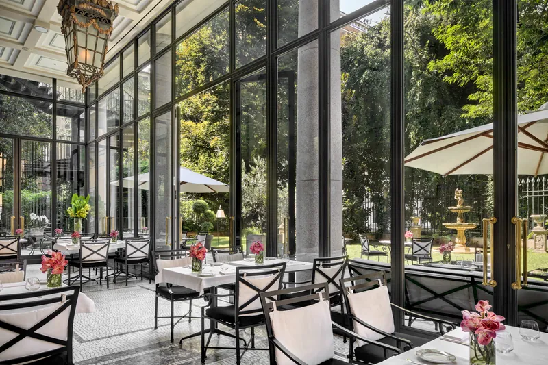 Palazzo Parigi Hotel & Grand Spa, イタリア · ミラノ