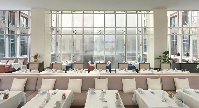 The Ritz-Carlton, Dubai International Financial Centre, アラブ首長国連邦 · ドバイ