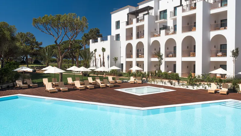 Pine Cliffs Ocean Suites, a Luxury Collection Resort & Spa, Algarve, 포르투갈 · Albufeira