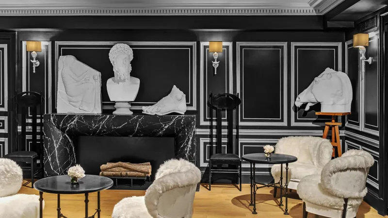 Hôtel de Berri Champs-Élysées, a Luxury Collection Hotel, Paris, フランス · パリ