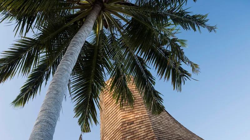 马尔代夫沃木里瑞吉度假酒店, 马尔代夫 · Dhaalu Atoll